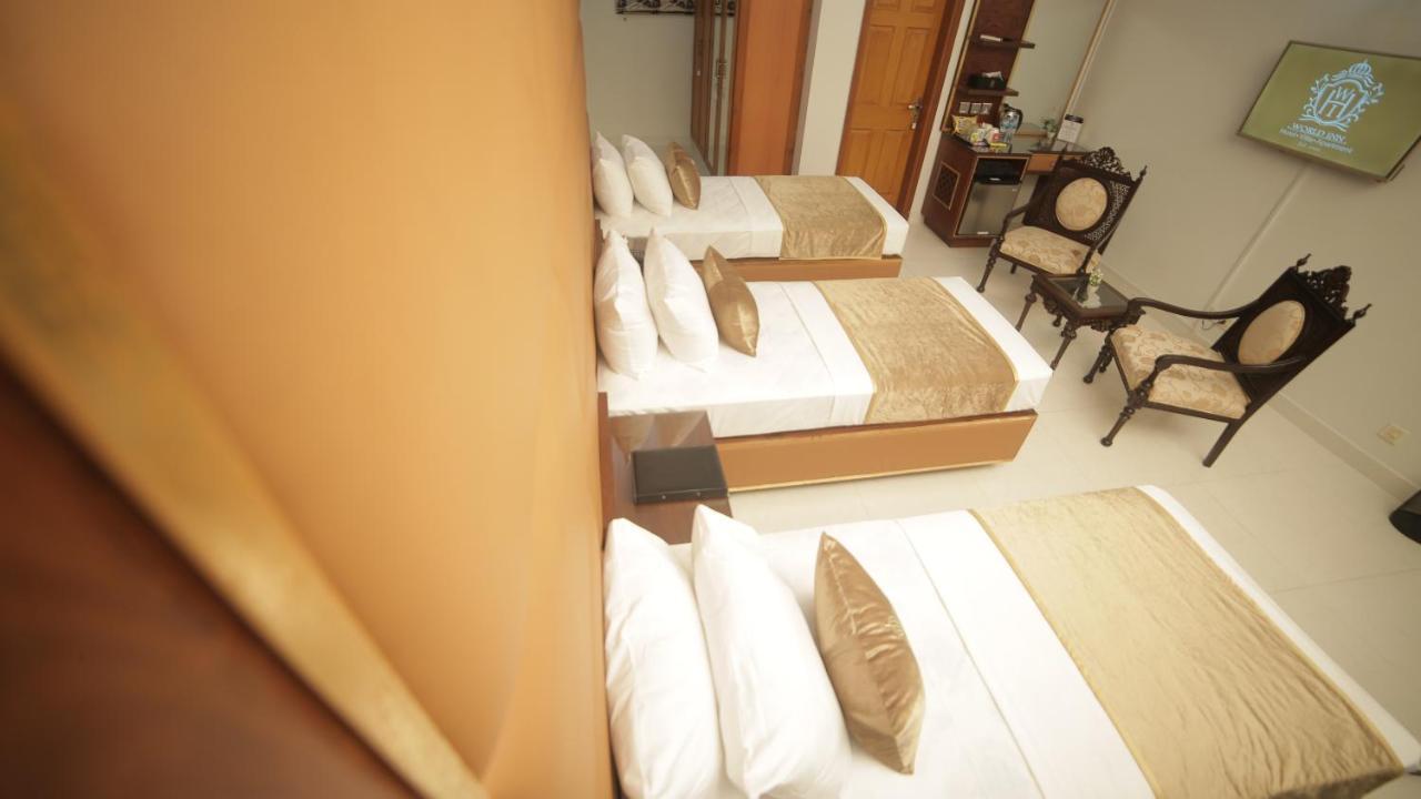 Four Squares Karachi Bed and Breakfast Buitenkant foto
