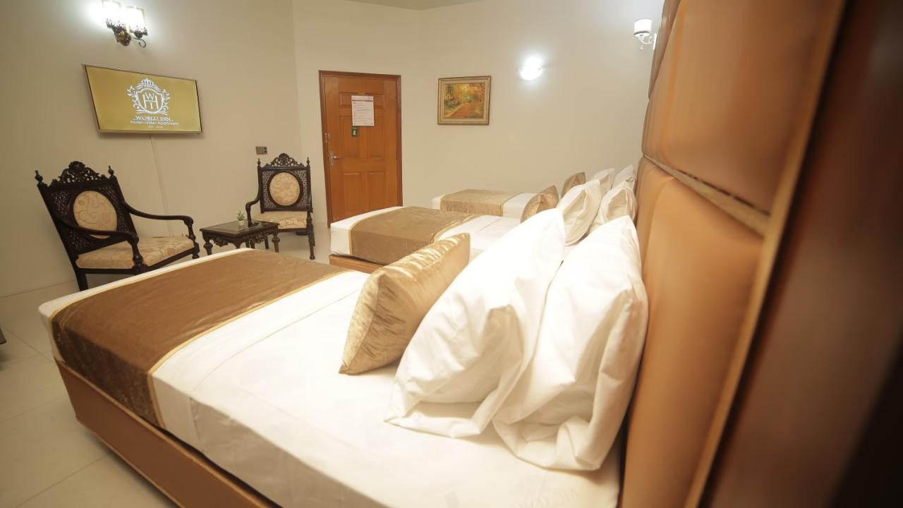 Four Squares Karachi Bed and Breakfast Buitenkant foto